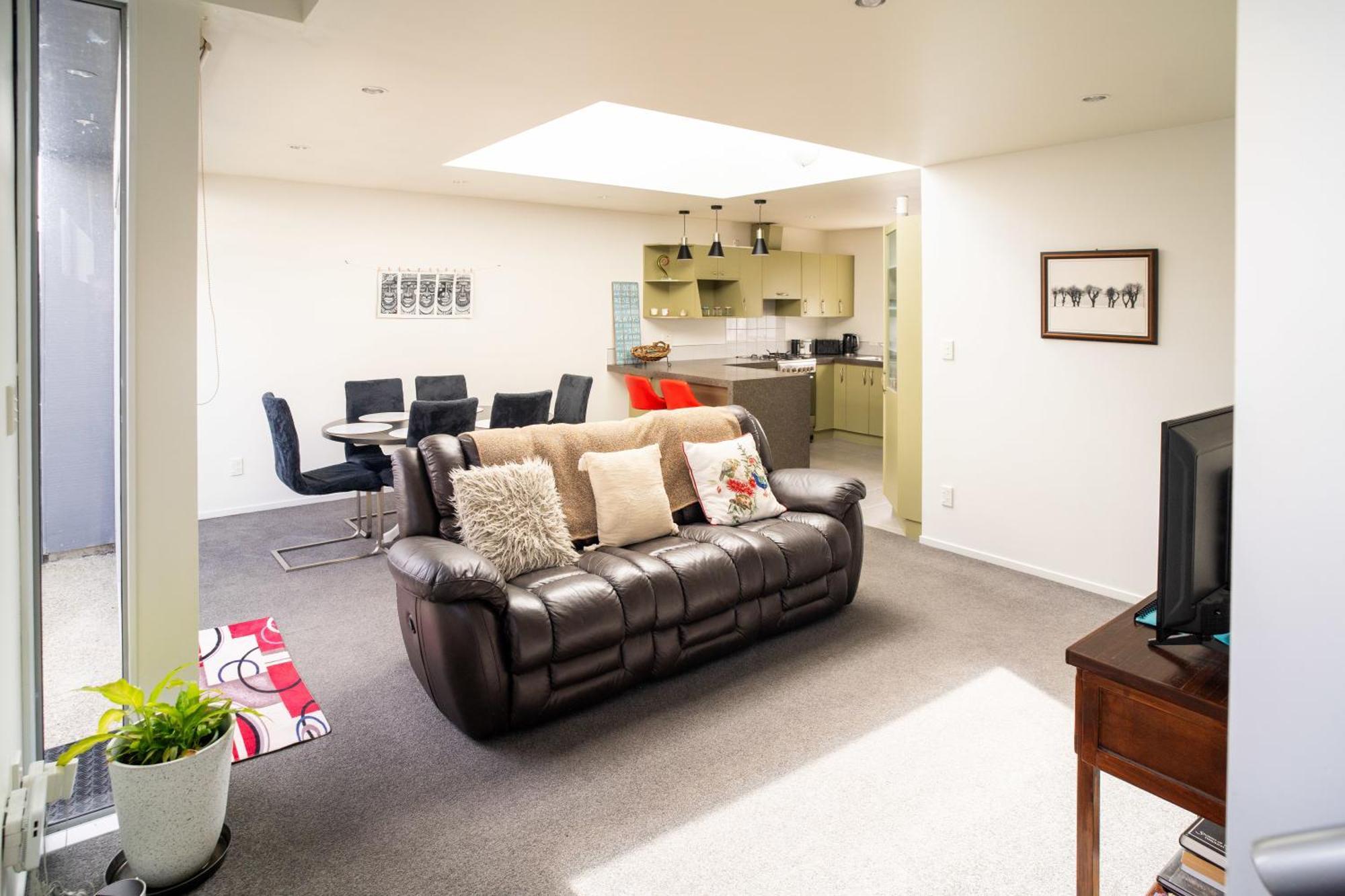 Hidden Gem Apartment โรโตรัว ภายนอก รูปภาพ